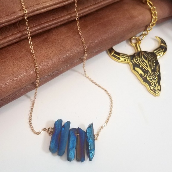 Jewelry - Rainbow Quartz Pendant Necklace
